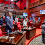 Senado aprueba ley que reconoce trayectoria política y de servicio del exsenador Vicente Sánchez Baret