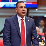 Senador Pedro Tineo someterá a la justicia a empresas que incumplieron obras en Monte Plata