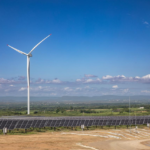 Presidente Abinader inaugura central Esperanza Renovable de EGE Haina, pionera en inyección híbrida de energía eólica y solar al Sistema Eléctrico Nacional Interconectado