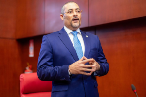 Senador Eduard Espiritusanto somete proyecto de ley para ampliar el plazo de entrada en vigencia del nuevo Código Penal y disponer su revisión integral