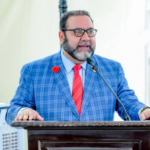 Senador Julito Fulcar destaca crecimiento de las exportaciones del mango durante apertura de Expo Mango 2026