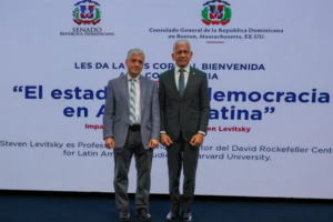 Senado realiza conferencia sobre el estado de la democracia en América Latina