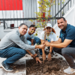 Alcaldía del DN celebra Día Mundial del Medio Ambiente con siembra de árboles y limpieza en playa Güibia