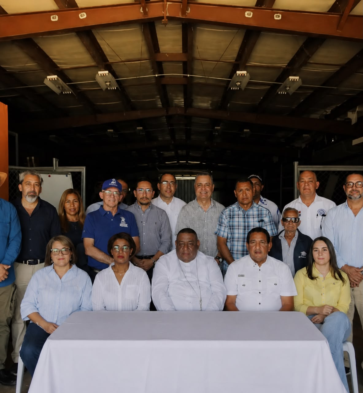 Impulsan iniciativa solidaria para brindar apoyo humanitario al pueblo venezolano