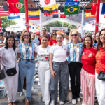 Carolina comparte emoción de la gran final de la Copa Mundial de Fútbol con ciudadanos en el Malecón Deportivo