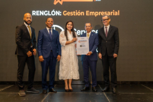 INTRANT realiza primera edición del Premio Nacional de Seguridad Vial y reconoce a 13 empresas