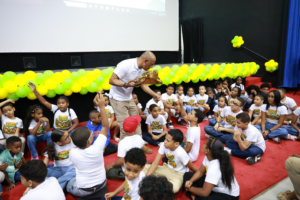COOPINFA celebra el Día del Padre con una jornada de integración junto a los hijos de sus colaboradores