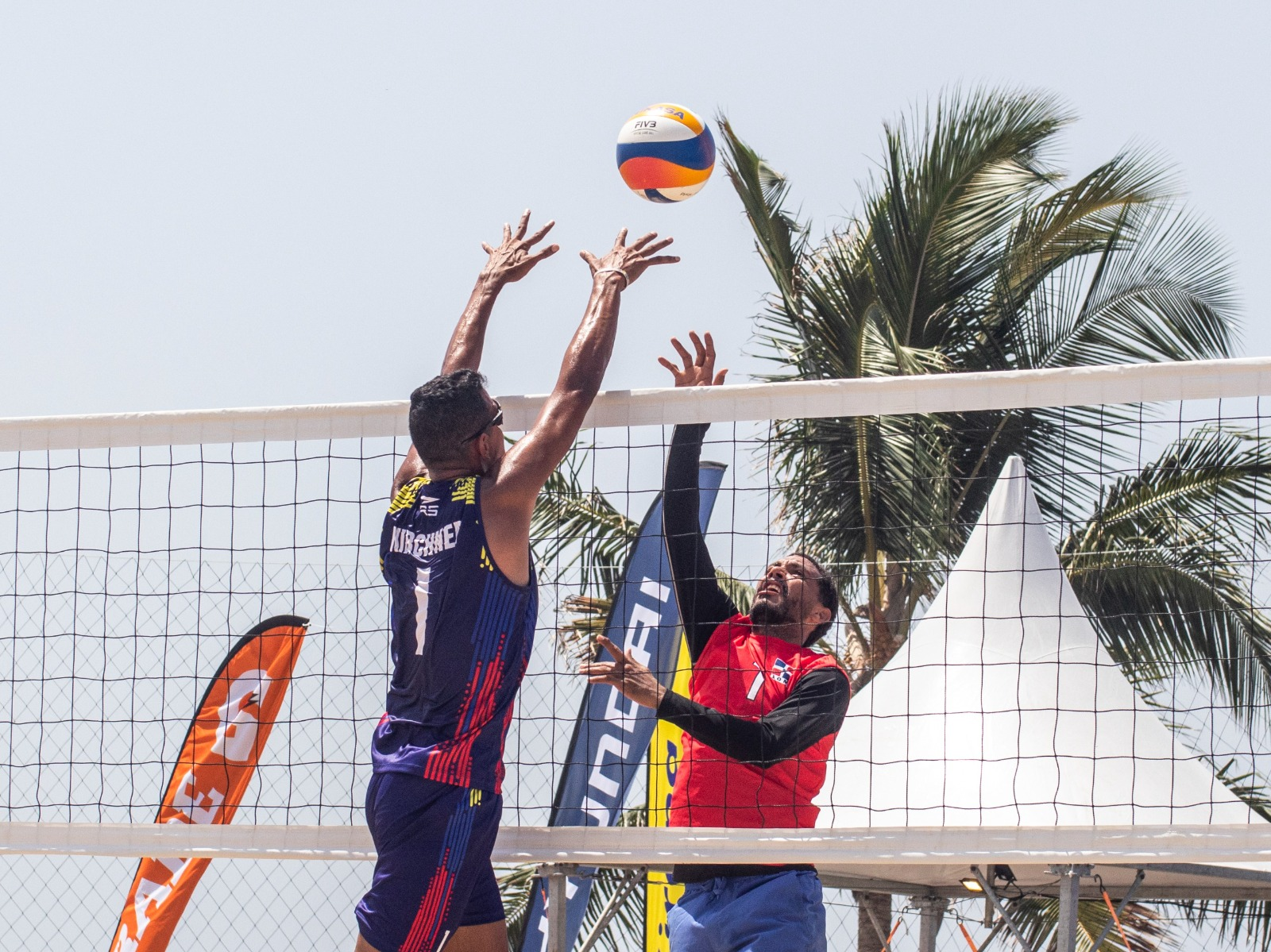 Venezuela supera a República Dominicana en voleibol de playa masculino