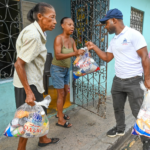 Gobierno mantiene apoyo directo a familias de bajos ingresos con entrega de alimentos