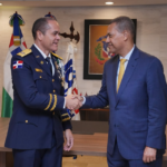 Policía Nacional e INDOTEL firman acuerdo para modernizar el registro y control de detenidos en destacamentos