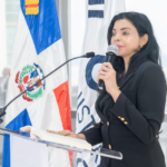 Procuradora General imparte el taller 