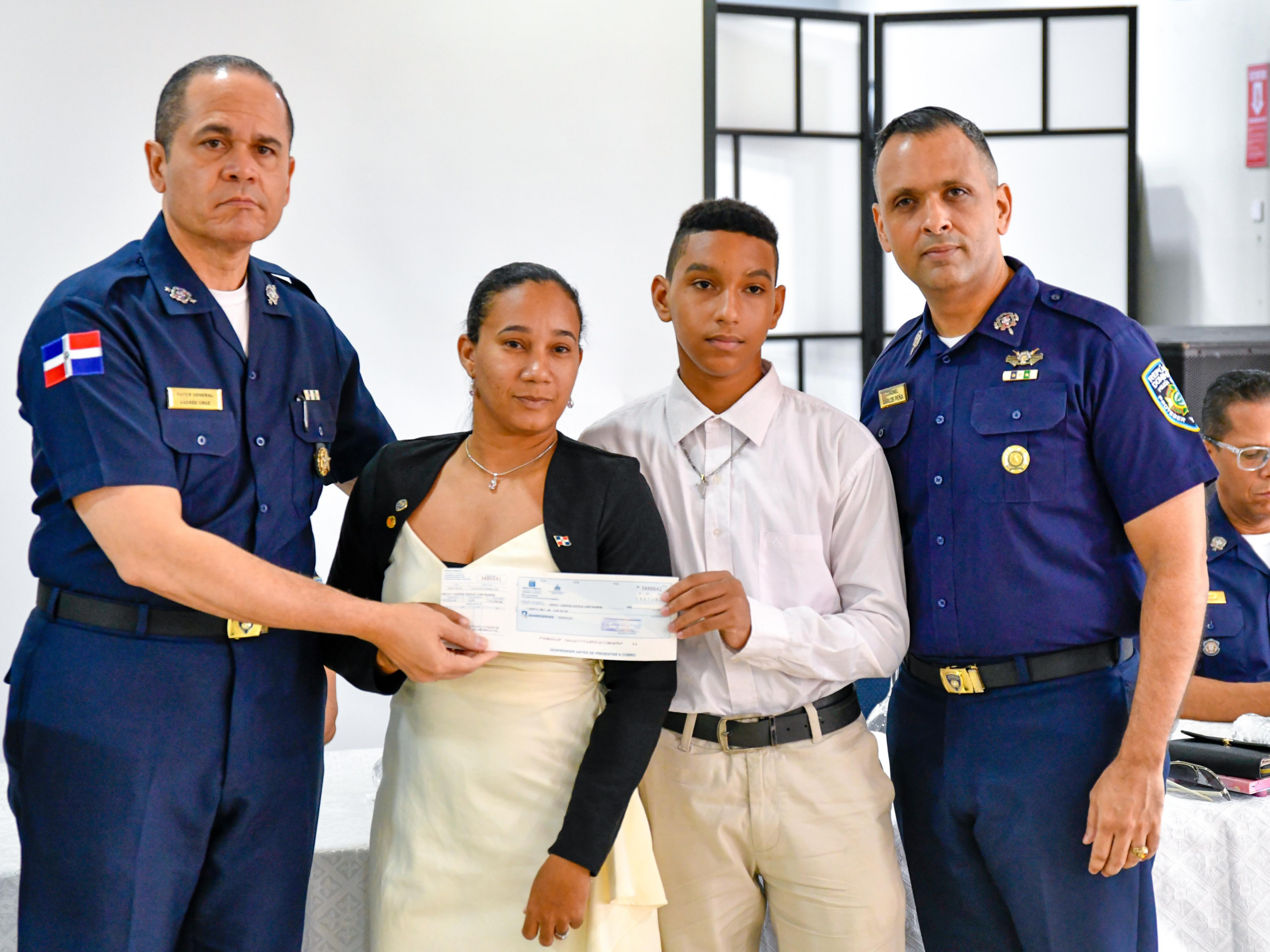 Ministerio Público y DNCD desarticulan red de narcotráfico en Operación LGTCA