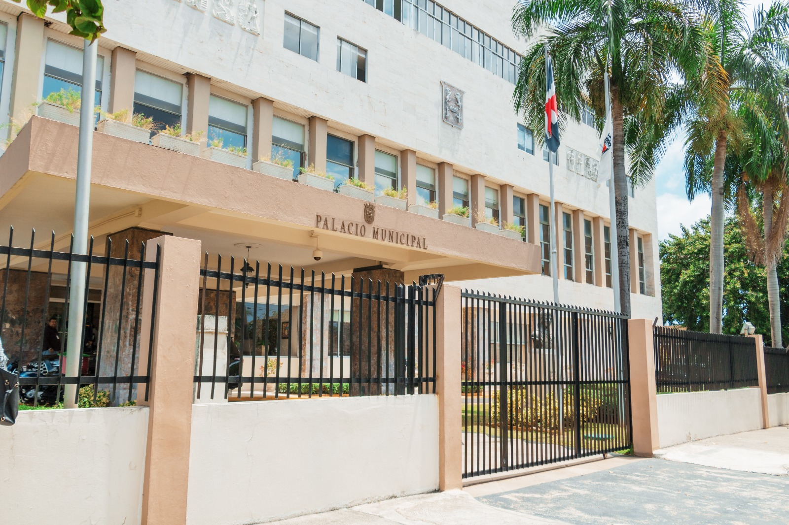 Ayuntamiento del DN rendirá honras fúnebres a Jorge Frías este martes a las 09:30 a.m.