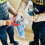 Intervienen sectores en Pedro Brand: ocupan más de 4,700 gramos de sustancias ilícitas y arrestan a cinco personas