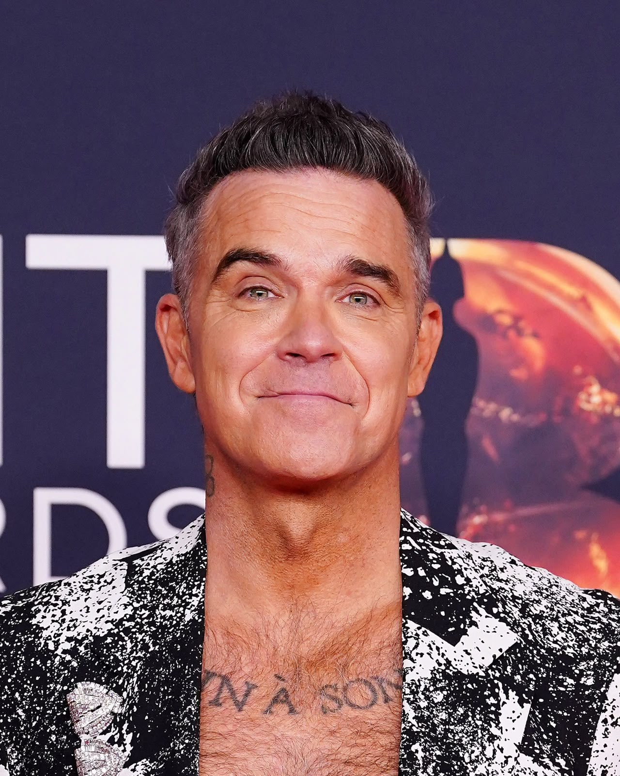 Robbie Williams revela a los 52 años que fue diagnosticado con autismo: “Explica muchísimas cosas”
