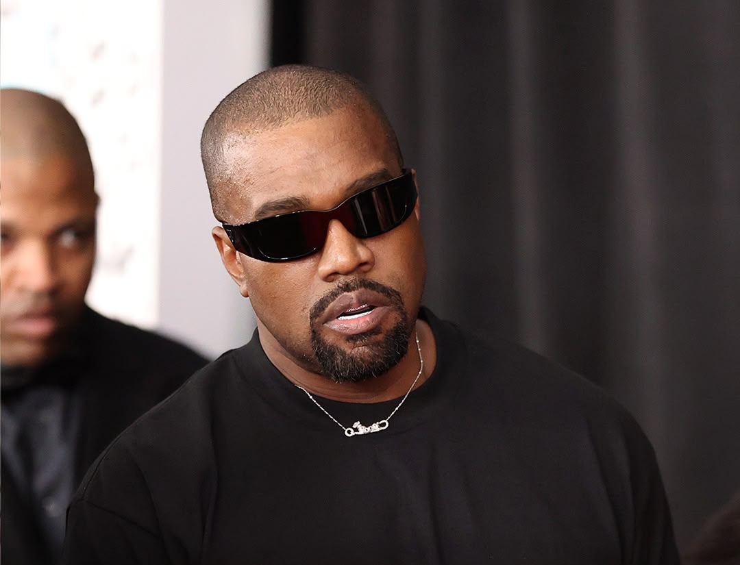 Kanye West anuncia conciertos en Rusia y se convertiría en la mayor estrella occidental en actuar allí desde la invasión de Ucrania