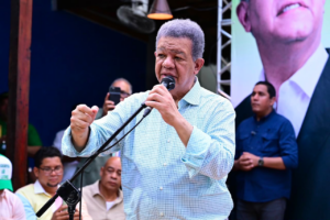 Leonel asegura PRM no pudo mantener programa de 24 horas de energía: «El pueblo se cansó»