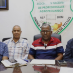 Ministro de Agricultura destaca alianza entre campo y comercio para fortalecer abastecimiento nacional