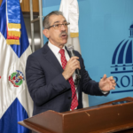 UASD recibe donación del PROPEEP para la Residencia Estudiantil