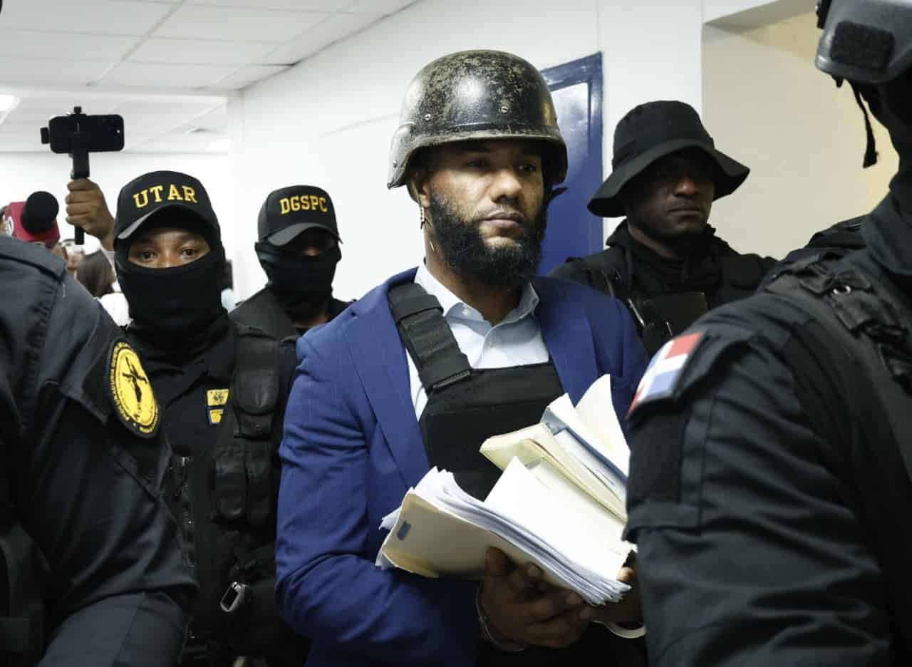 Fiscal acusado de soborno en caso Senasa renuncia y pierde jurisdicción privilegiada