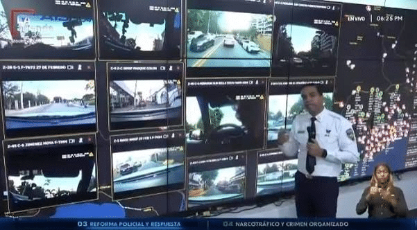 Policía Nacional fortalece Nuevo Modelo de Servicio Policial con 10,000 cámaras corporales distribuidas en todo el país