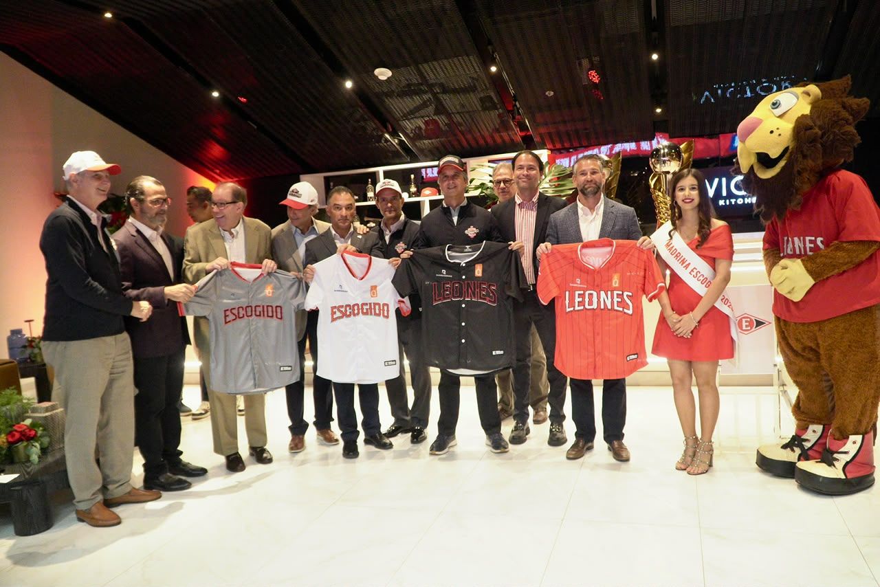 Leones realizan lanzamiento de temporada 2026-2027 en busca del tricampeonato