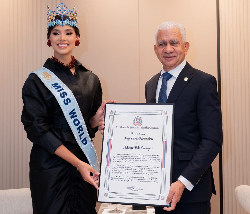Senado reconoce a Miss Mundo 2026 Joheirry Mola por su trayectoria y logros en representación del país