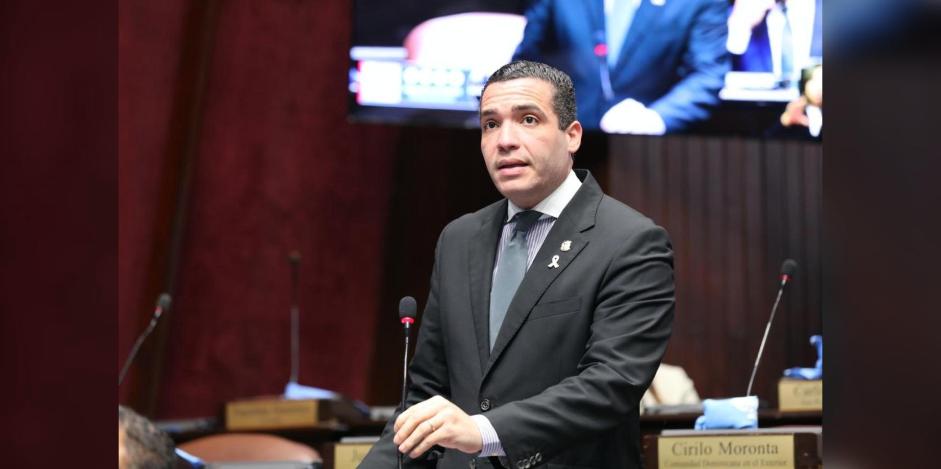 Diputado Charlie Mariotti durante su intervención en la Cámara de Diputados