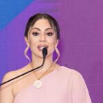 Iluminada Muñoz dona 500 mil pesos a dos fundaciones que apoyan a pacientes con cáncer